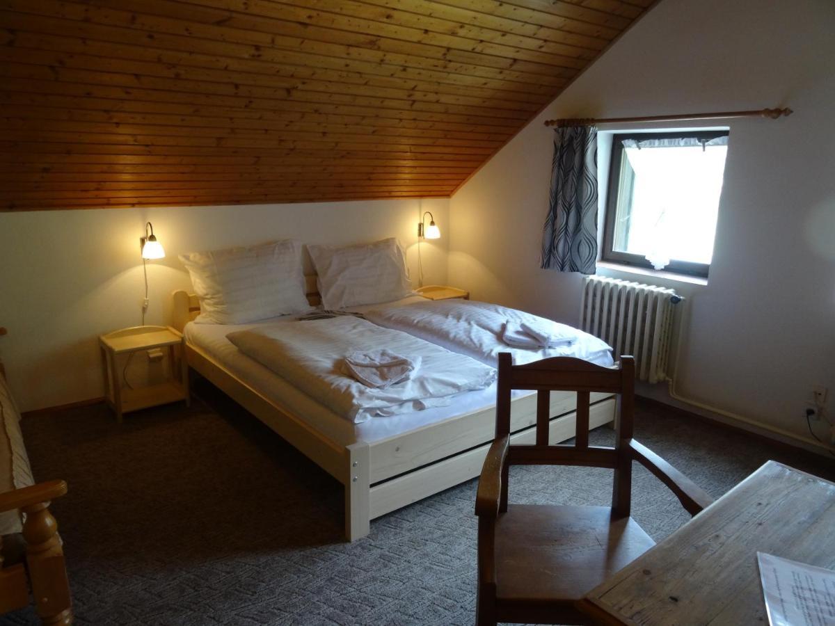Hotel V Nebi Josefŭv Dŭl Zewnętrze zdjęcie